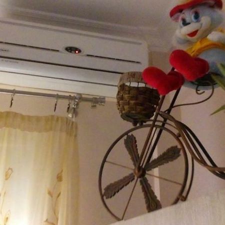 Apartament 7 Stars Near Metro Ateny Zewnętrze zdjęcie