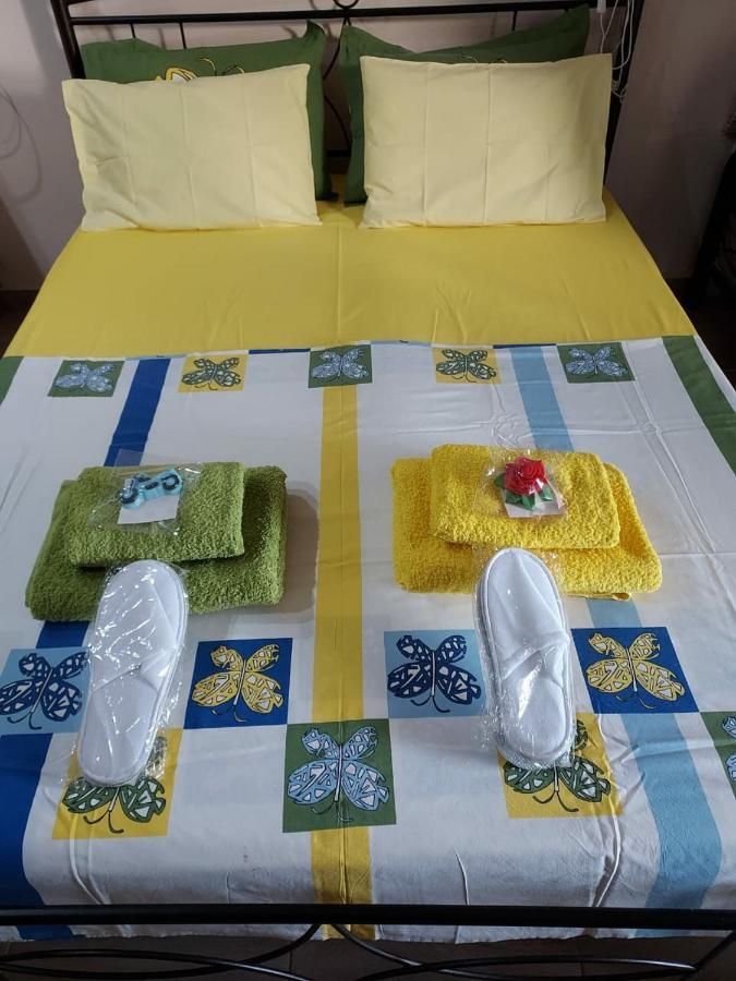 Apartament 7 Stars Near Metro Ateny Zewnętrze zdjęcie
