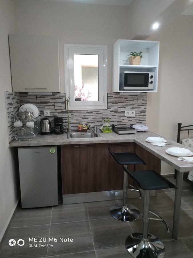 Apartament 7 Stars Near Metro Ateny Zewnętrze zdjęcie