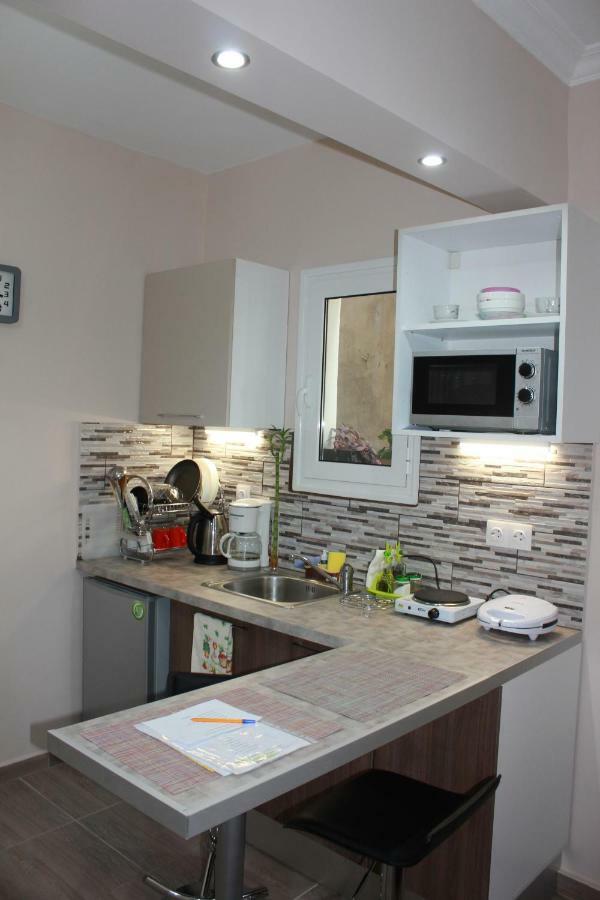 Apartament 7 Stars Near Metro Ateny Zewnętrze zdjęcie