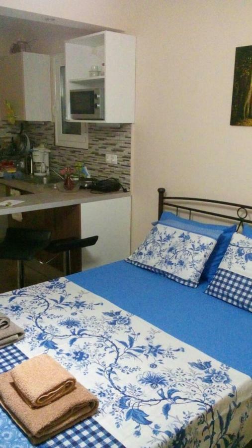 Apartament 7 Stars Near Metro Ateny Zewnętrze zdjęcie